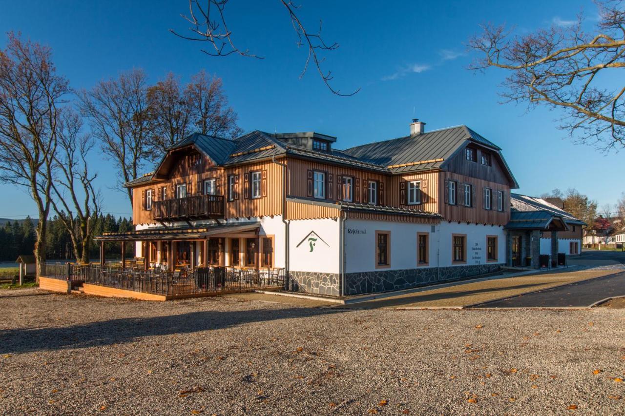 Hotel Franz Рейвіз Екстер'єр фото