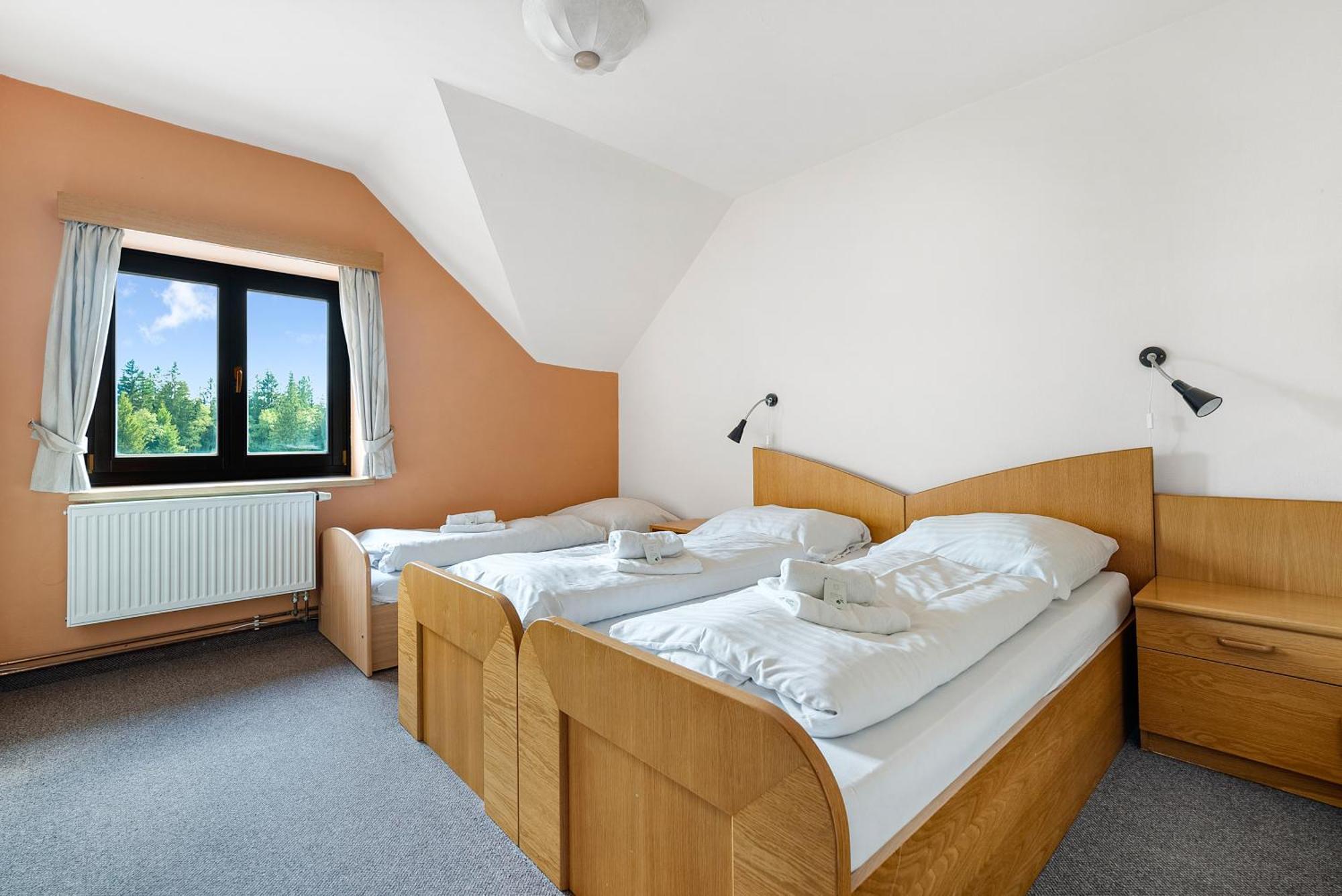 Hotel Franz Рейвіз Екстер'єр фото
