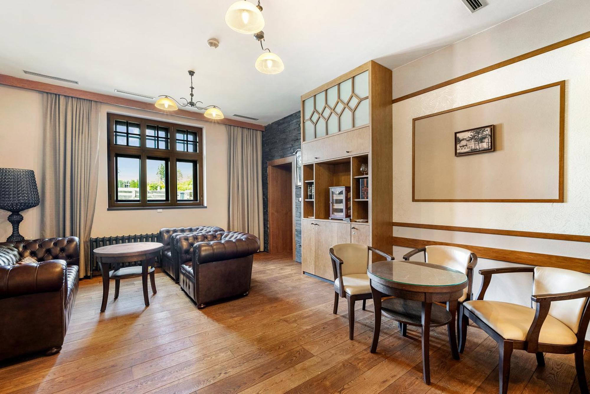 Hotel Franz Рейвіз Екстер'єр фото