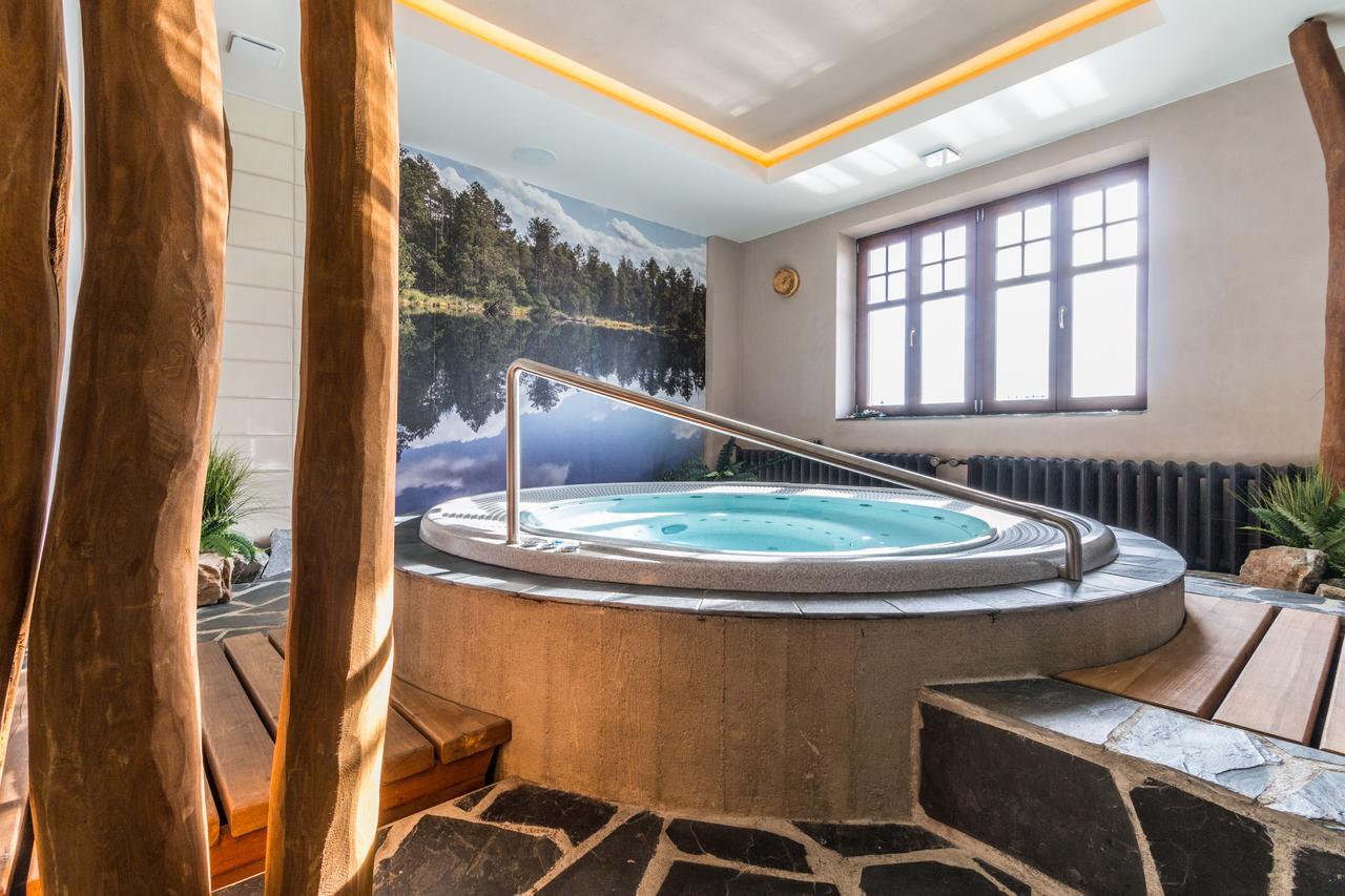 Hotel Franz Рейвіз Екстер'єр фото