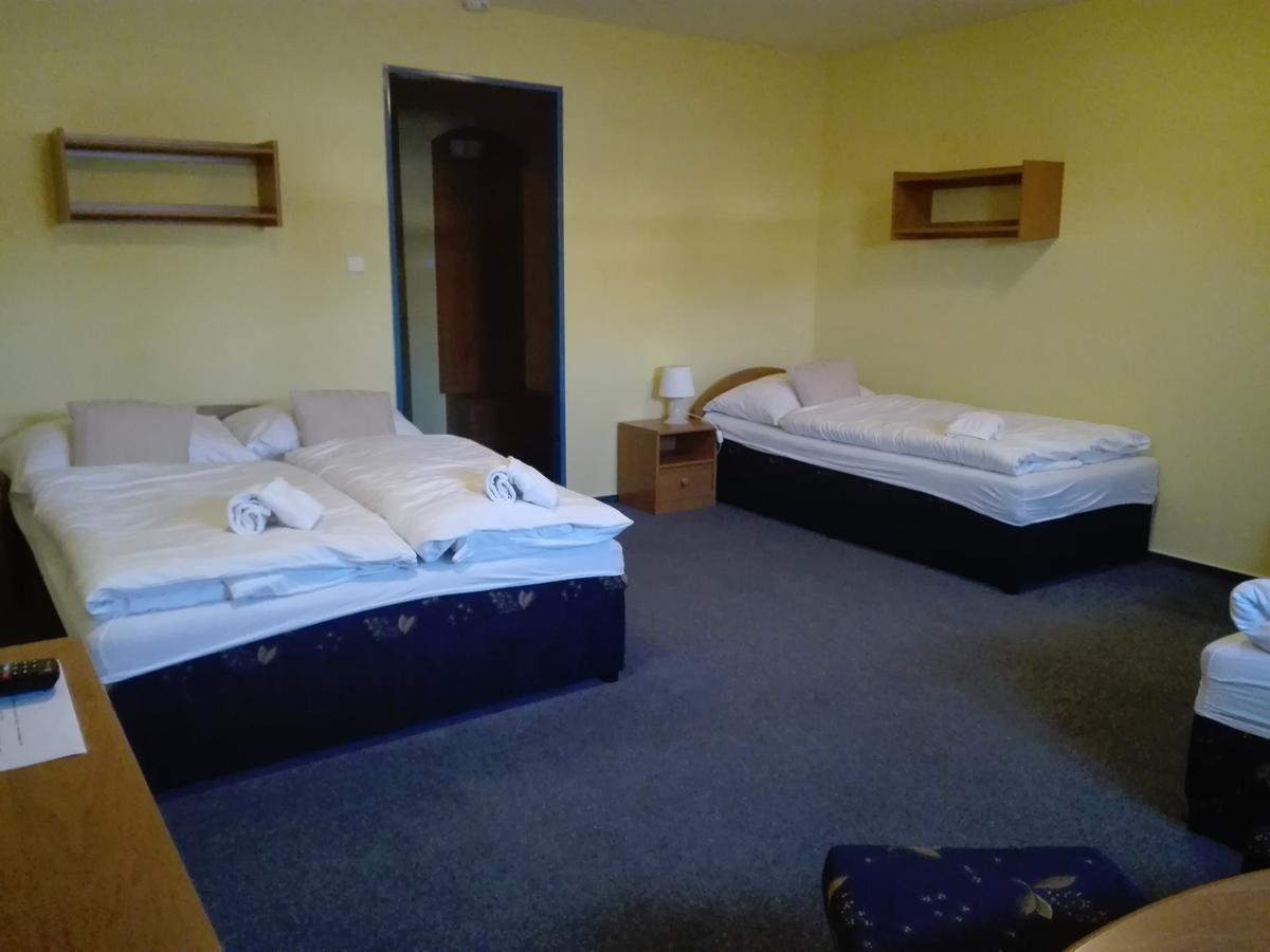Hotel Franz Рейвіз Екстер'єр фото